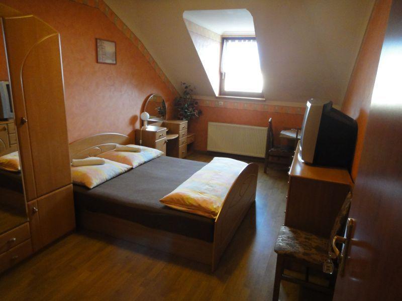 Adampol Pokoje Strumien Room photo